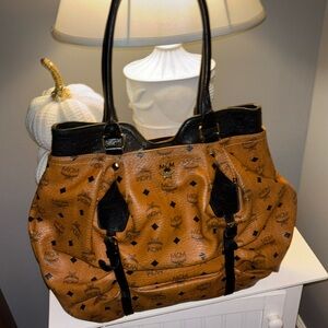 MCM Authentic Shoulder Bag